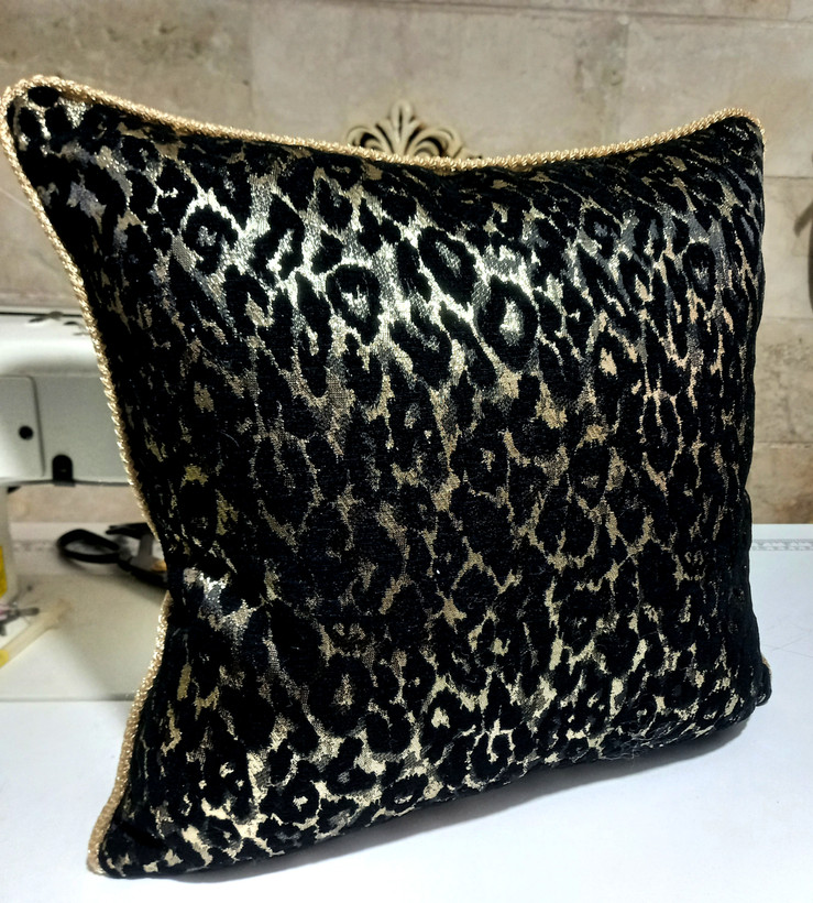کاور کوسن مربع پتینه ترک طرح شیوا سایز ۴۰در ۴۰ برند آذین